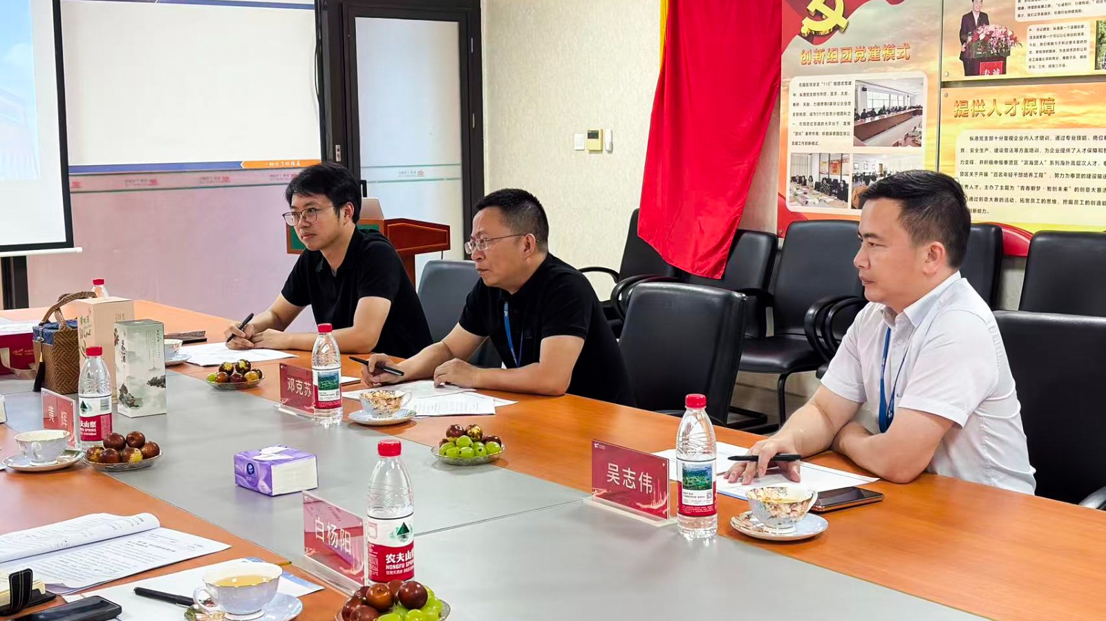 1763092842767810.jpg 1763092842767810.jpg